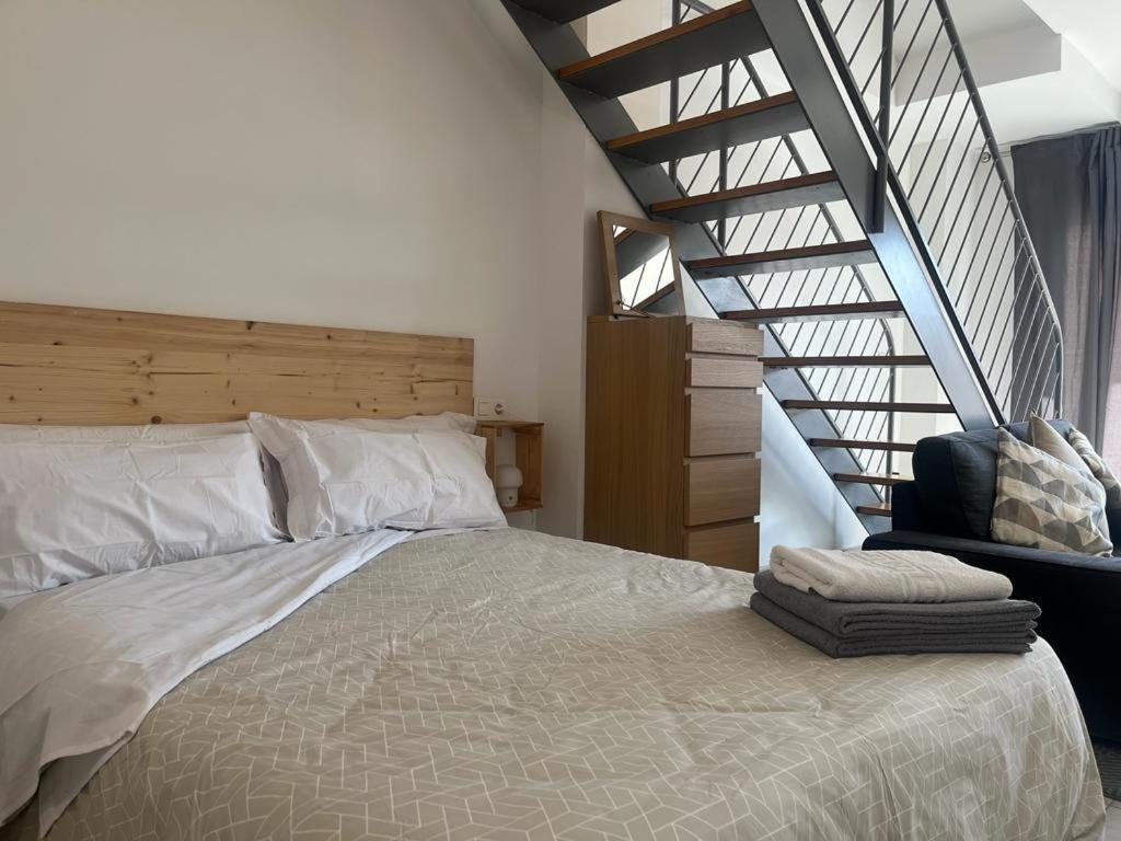 Love Rent4 Malaga Loft Экстерьер фото